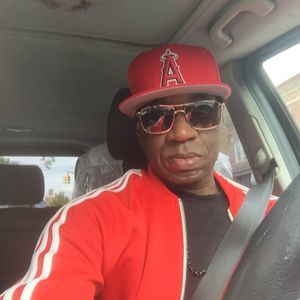 Meet your Posher, Alston